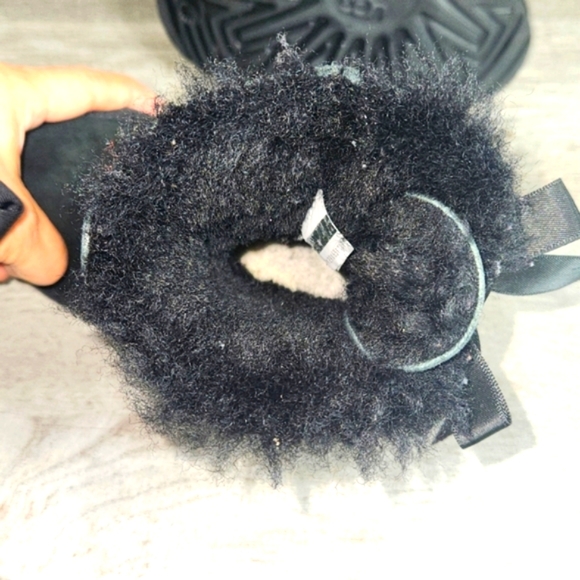 UGG TODDLER BAILEY II BOW SIZE 8 BLACK COLOR - Picture 7 of 12